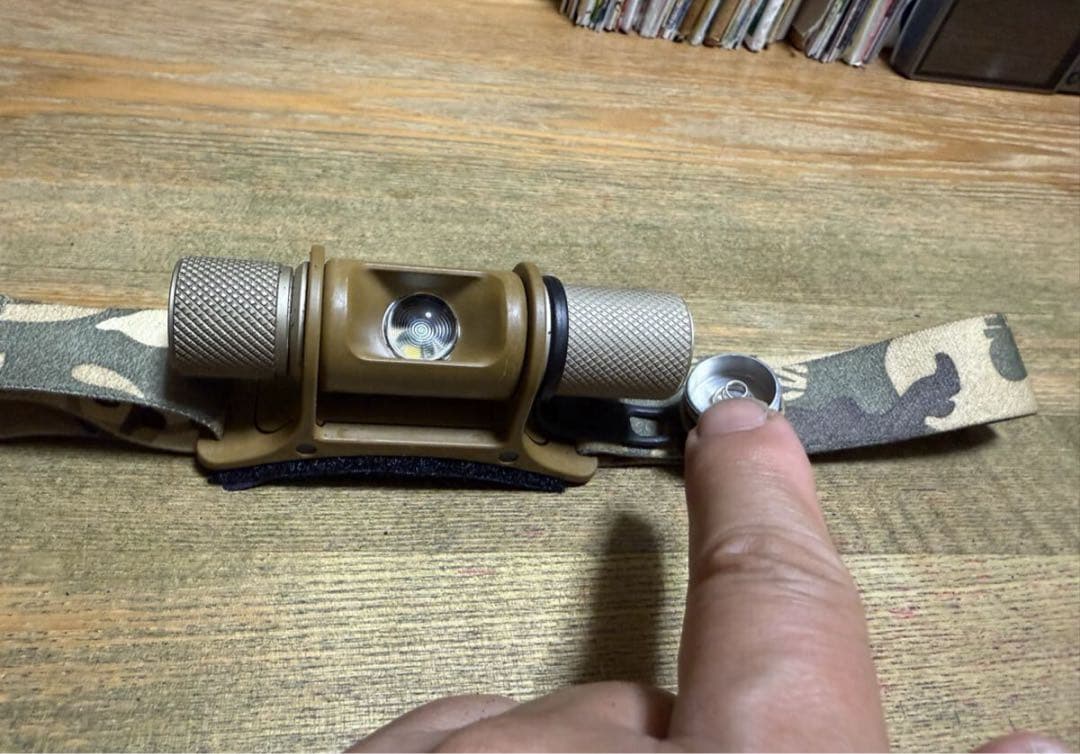 SureFire ヘッドランプ 迷彩（バンド部分）
