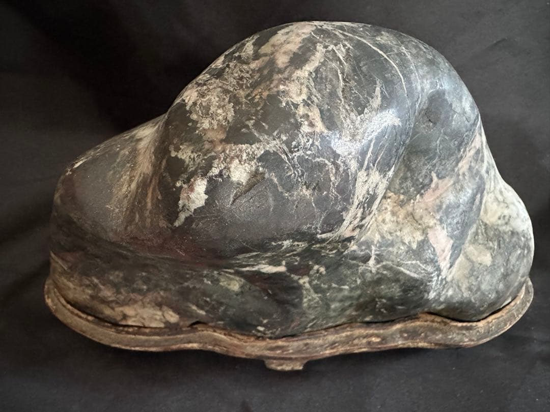 菊花石 薄紅菊&白菊 2.5kg 手彫り台座付き/水石 鑑賞石 鉱物