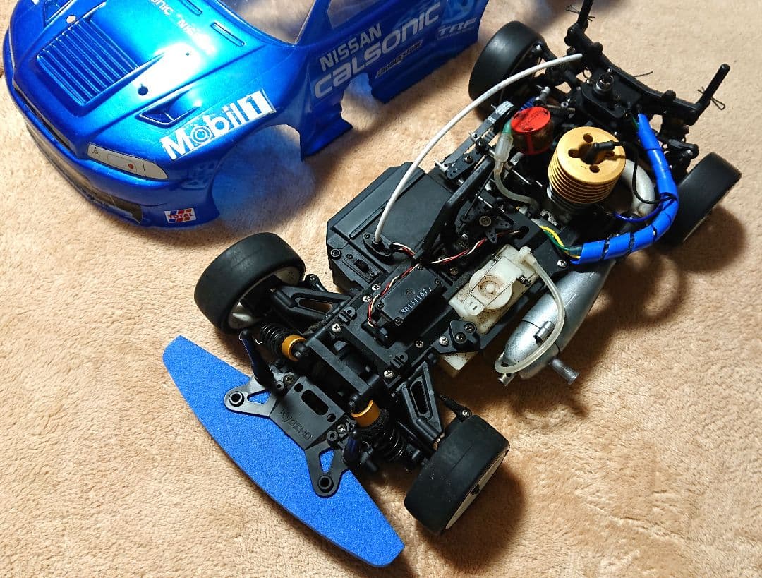 ラジコン スカイラインGTR カルソニック