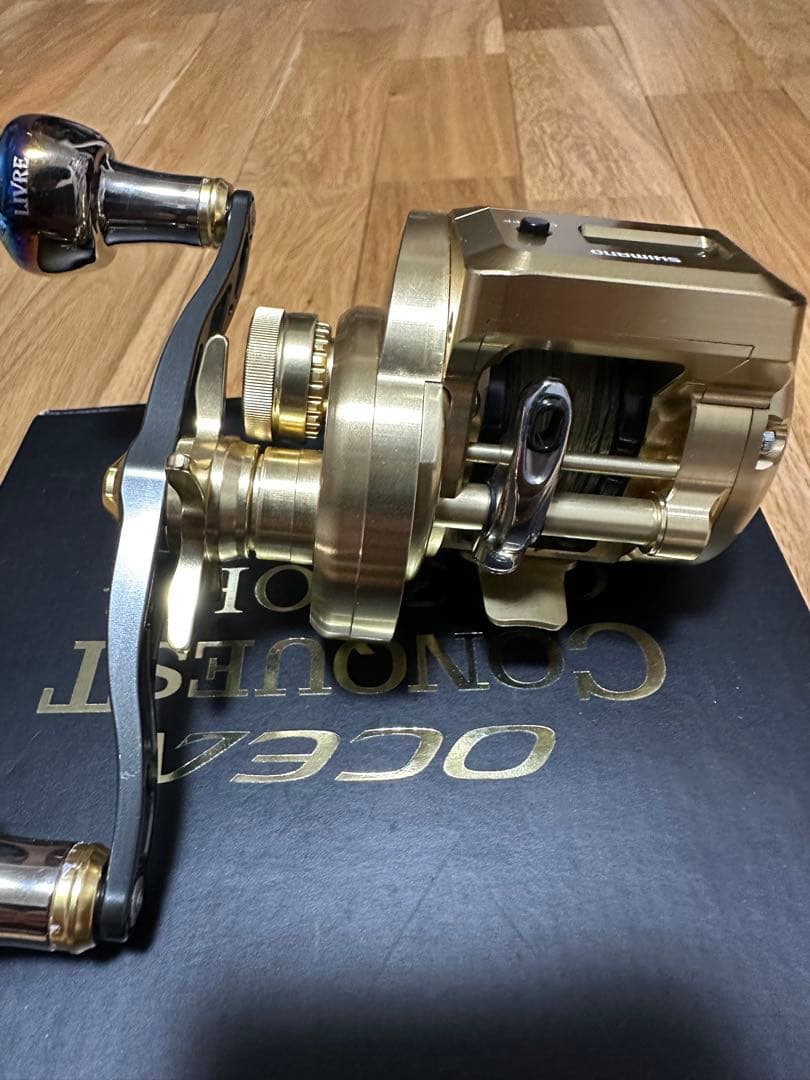 美品　オシアコンクエスト CT 200PG リブレハンドル付き