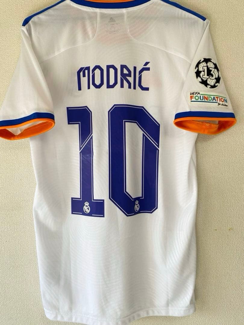 【正規品】モドリッチ　ユニフォーム　レアルマドリード　21/22