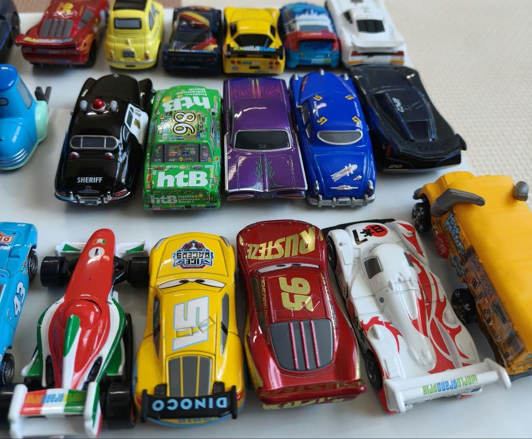 トミカ カーズ ミニカー 19台セット　まとめ売り