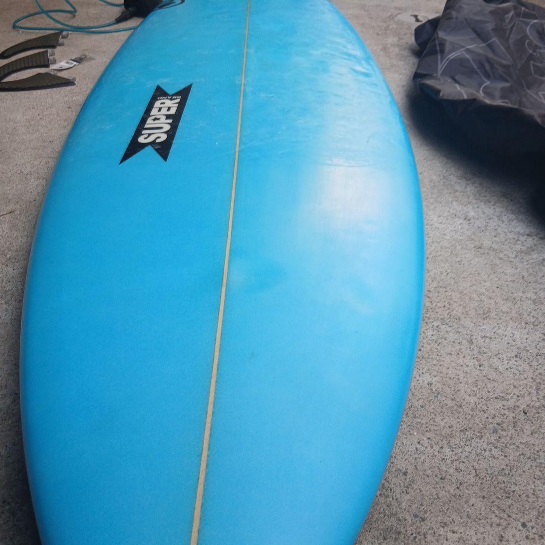SUPERブランド ショートボード 青色 フィン付き