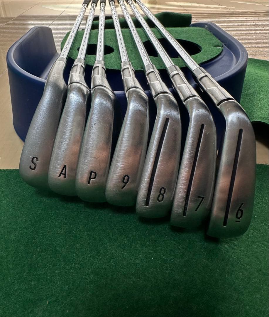 【国内正規品・美品】ステルス　アイアンセット 7本　6-9 P A S スチール