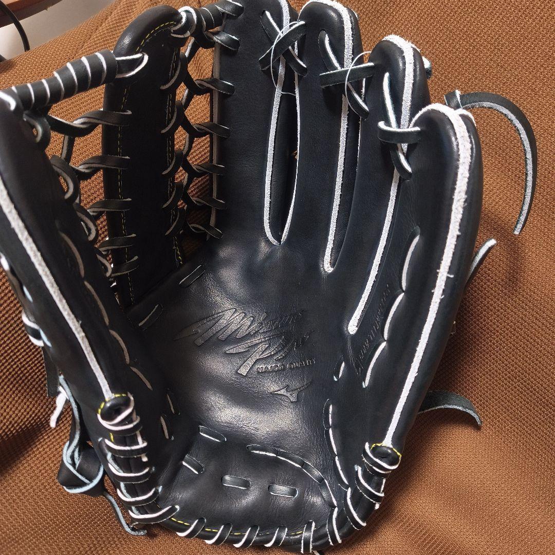 ミズノプロ　硬式用　外野手　新品未使用タグ付き　専用袋付き　定価66,000円