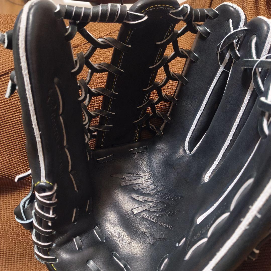 ミズノプロ　硬式用　外野手　新品未使用タグ付き　専用袋付き　定価66,000円