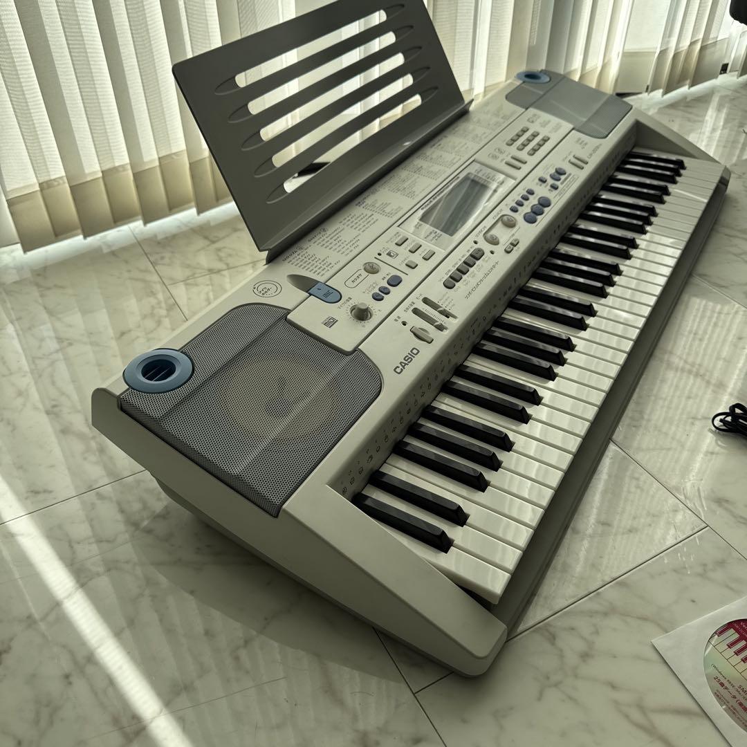 【美品】CASIO カシオ　電子ピアノ　電子キーボード　LK-203TV