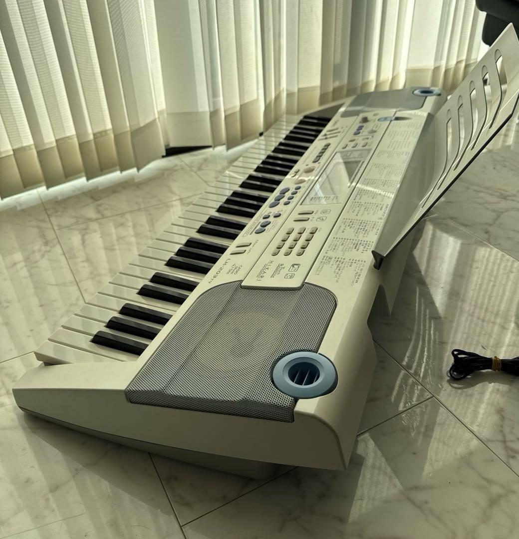 【美品】CASIO カシオ　電子ピアノ　電子キーボード　LK-203TV