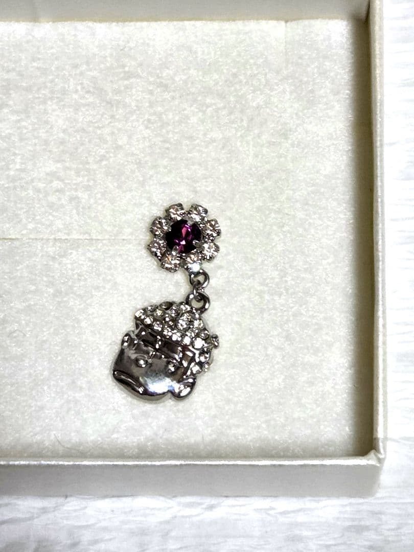 おそ松さん 一松 エスパーにゃんこ ピアス