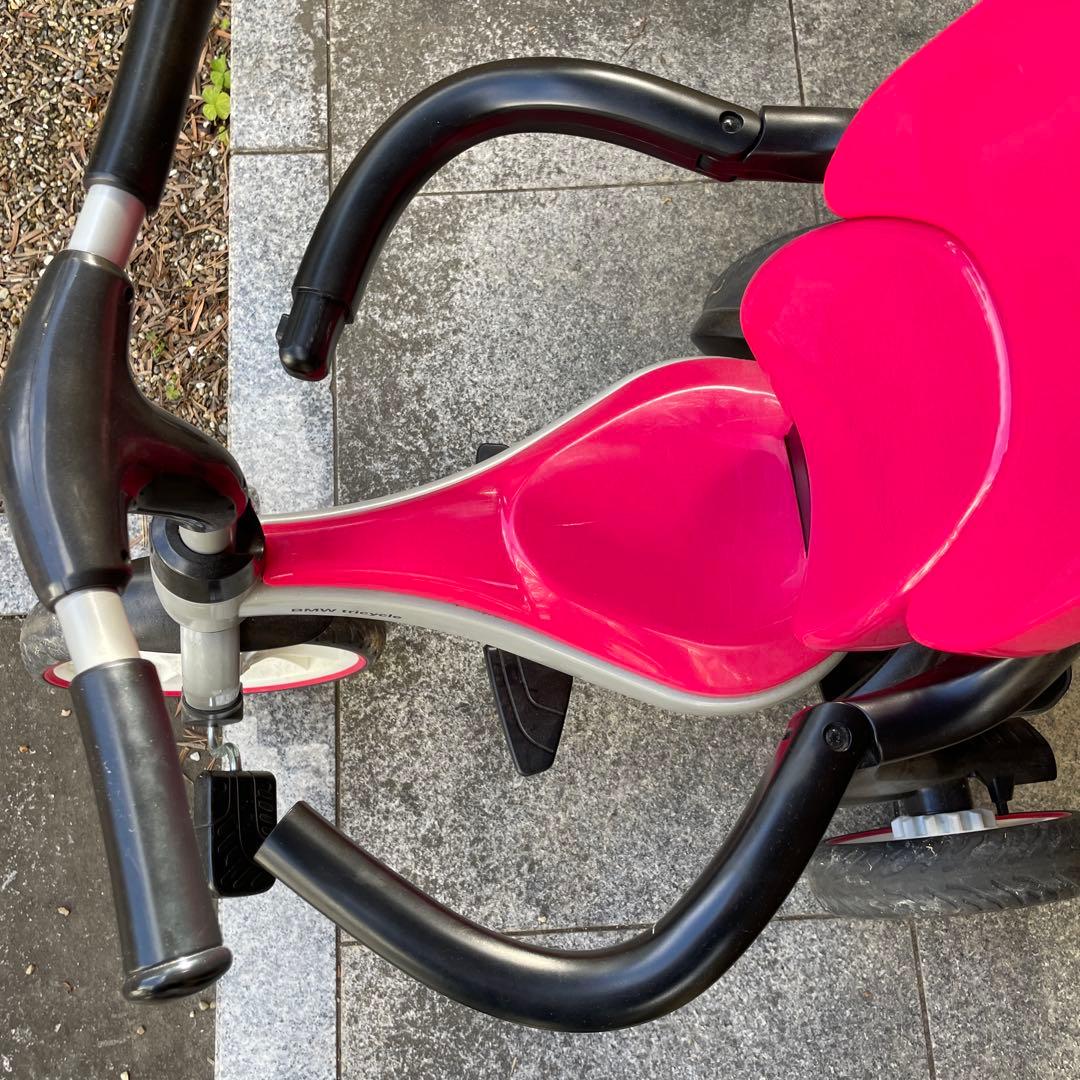  三輪車 ピンク 日よけ付き　正規ライセンス