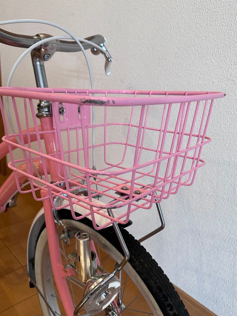 子供用　自転車 キッズ　サイクル　20インチ　前面バスケット付き