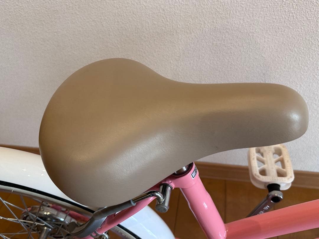 子供用　自転車 キッズ　サイクル　20インチ　前面バスケット付き