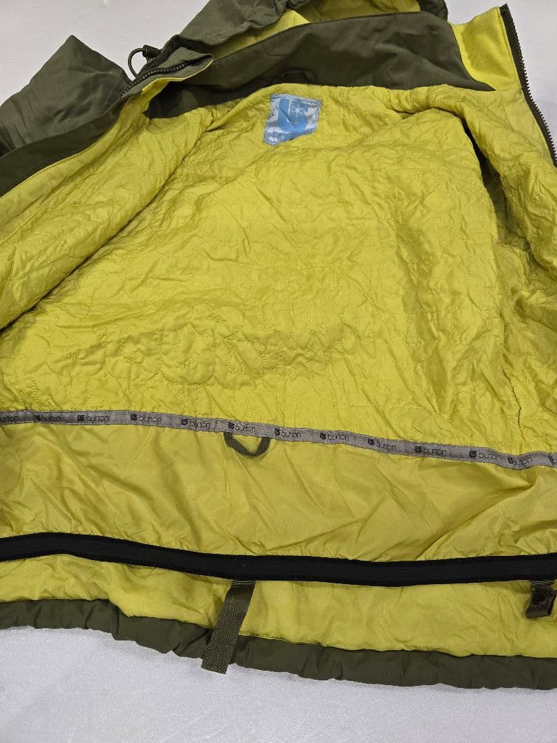 MT736　バートン　中綿ジャケット　ポリエステル　レディース