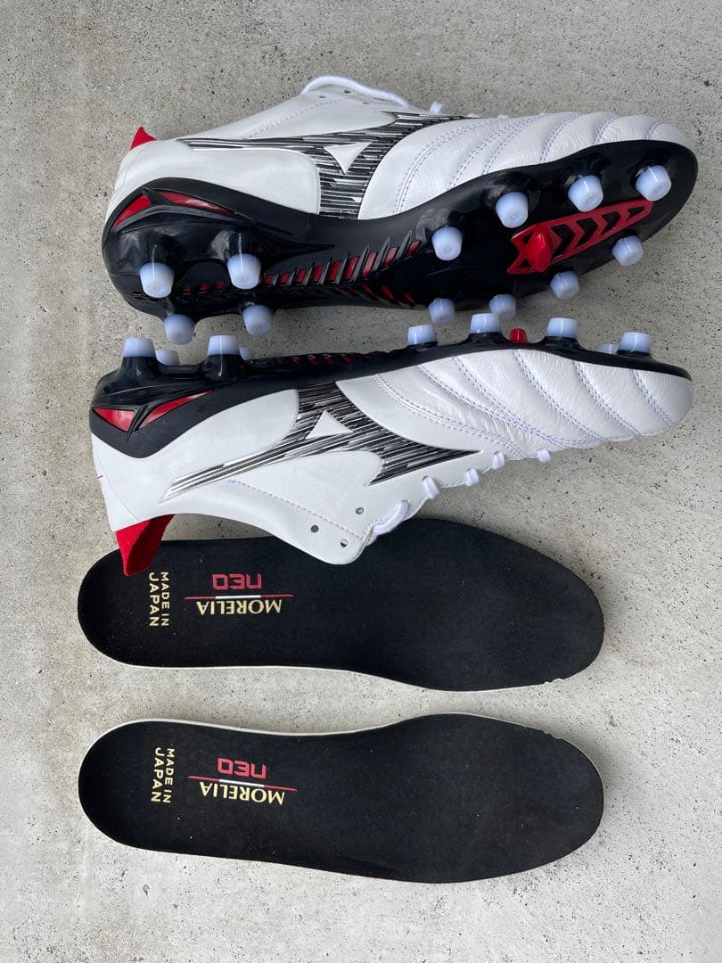 モレリアネオ4 26センチ