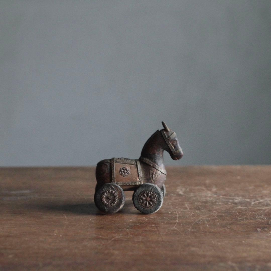 古い 馬車（うまぐるま） 木彫 オブジェ 古道具 アンティーク No.2