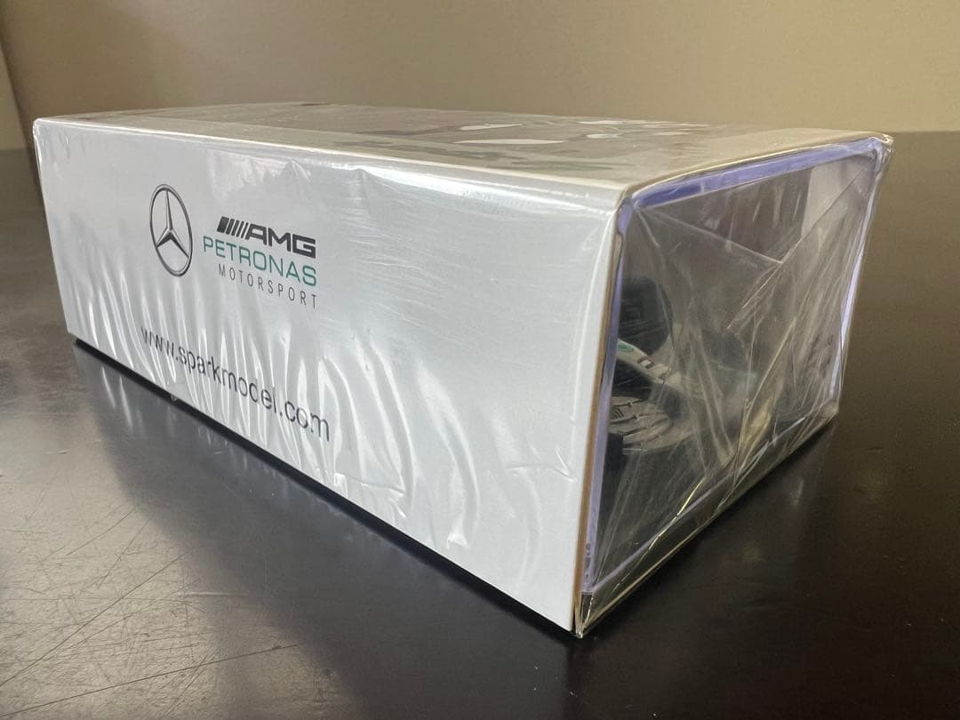 F1 Mercedes-AMG W10 EQ 1:43 ルイスハミルトン未開封