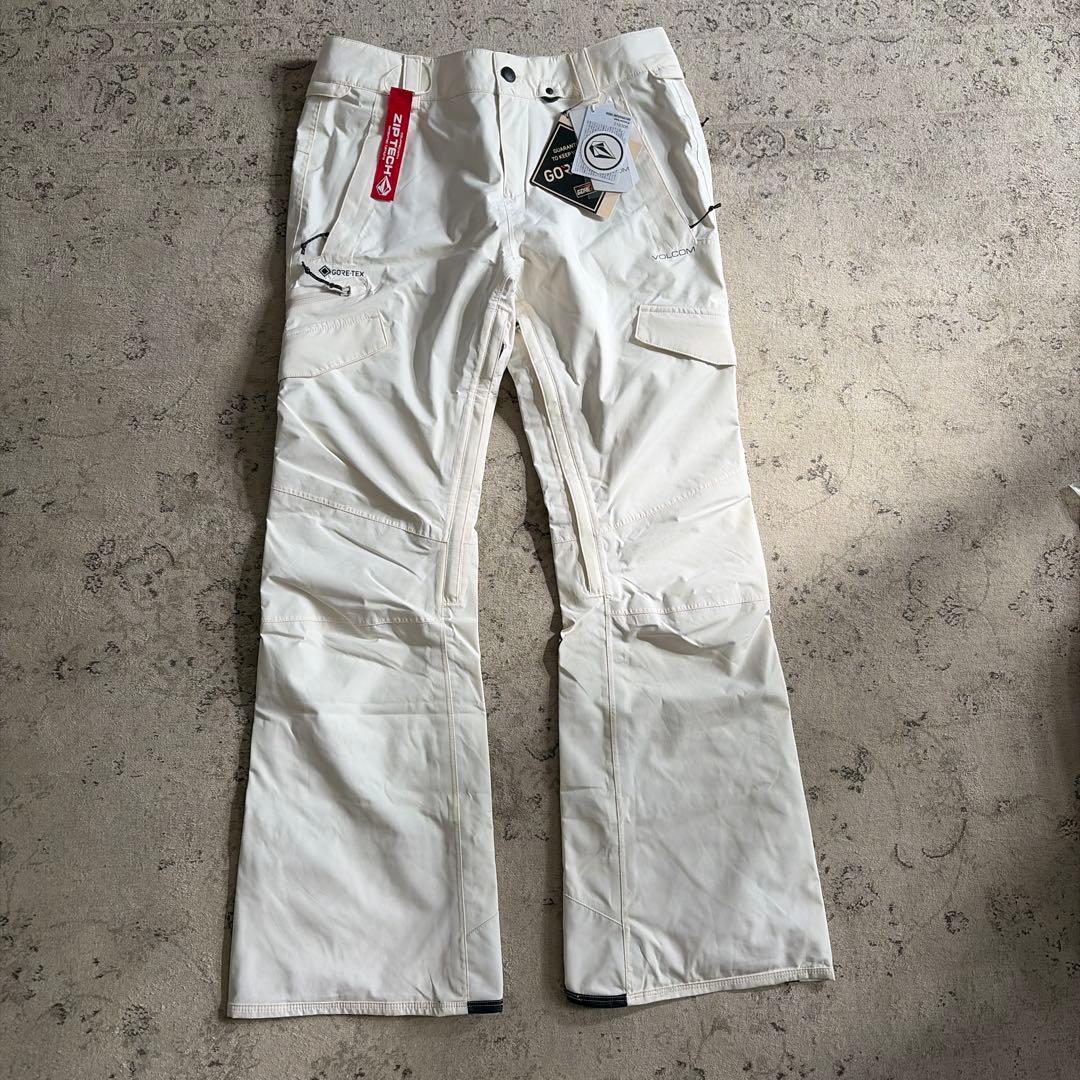 VOLCOM レディース スノーボード ウェア ゴアテックス アイボリー