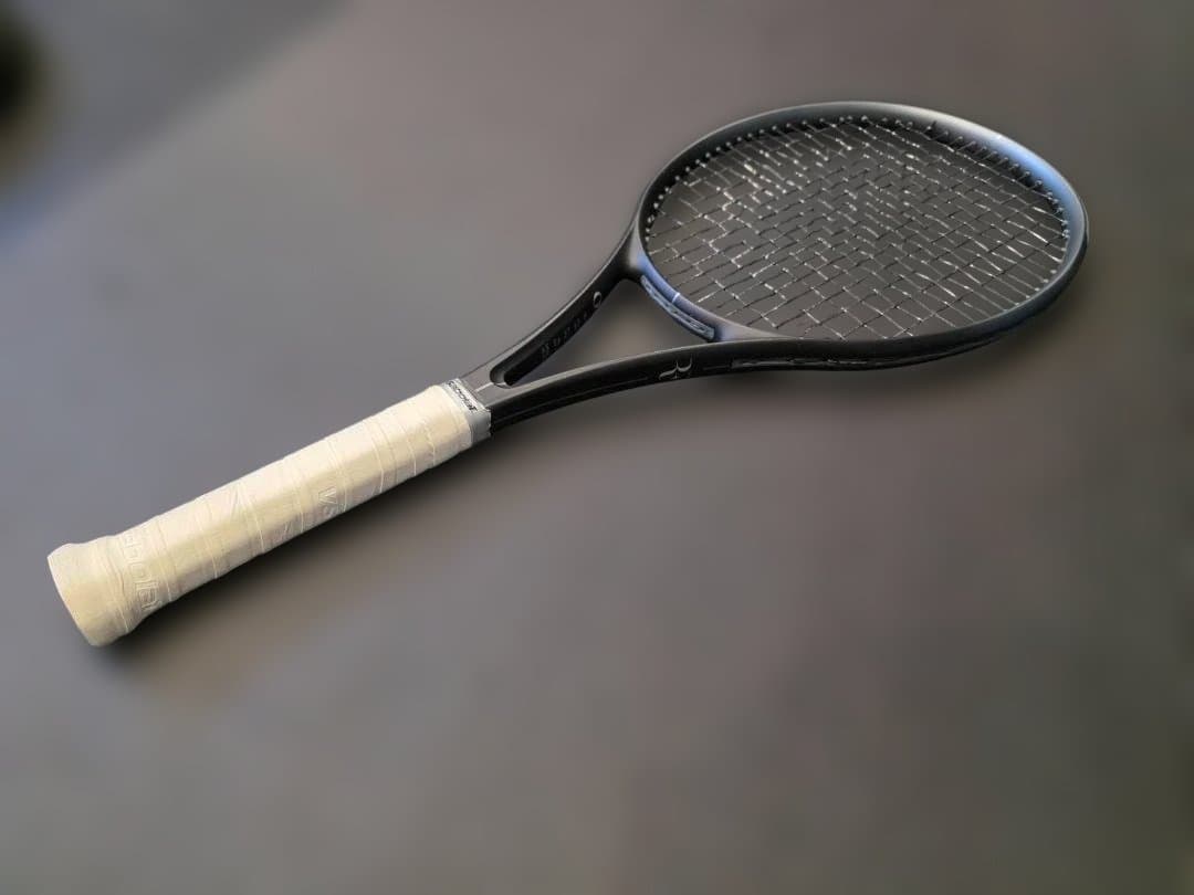 【2本セット】Wilson テニスラケット RF01　グリップ2