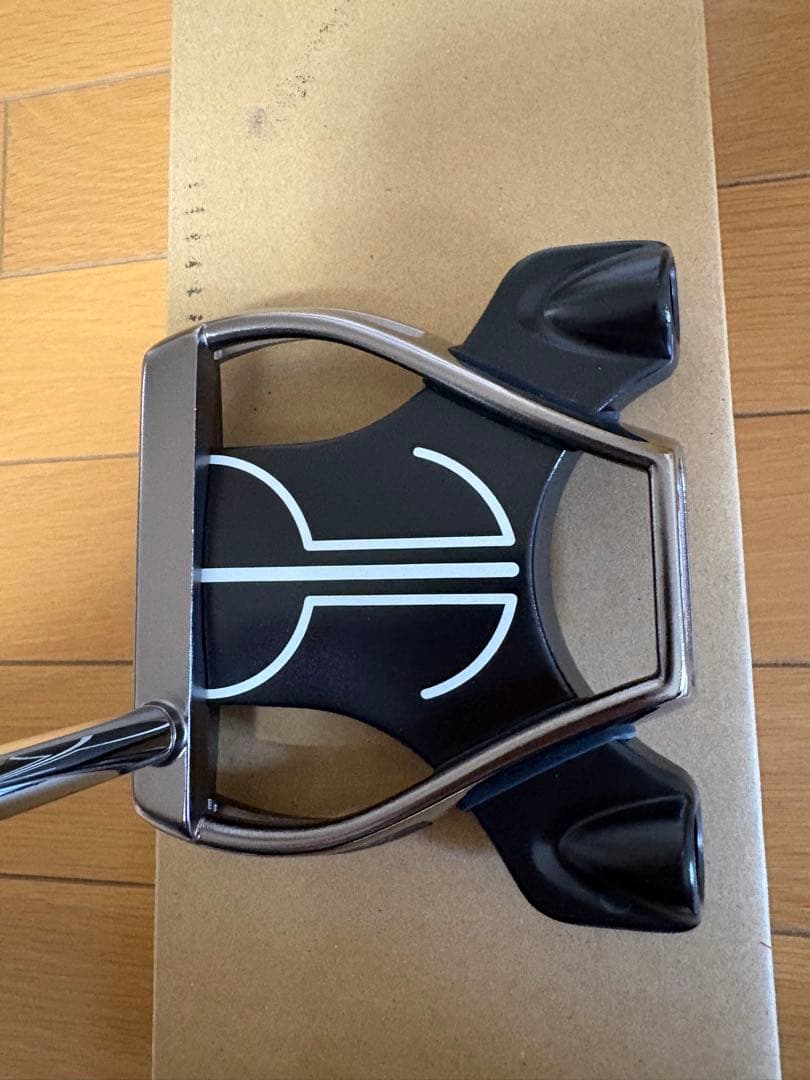 テーラーメイドロッサモンザスパイダーパター33インチ