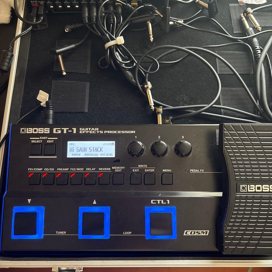 美品　BOSS GT-1 ギター マルチエフェクター　動作良好