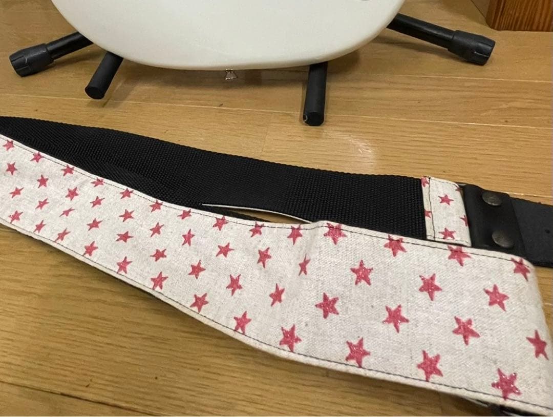 Squier エレキギターホワイト