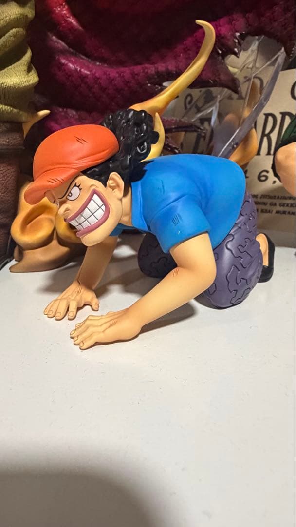 レ*ン様 ワンピース 白ひげ フィギュア ガレージキット