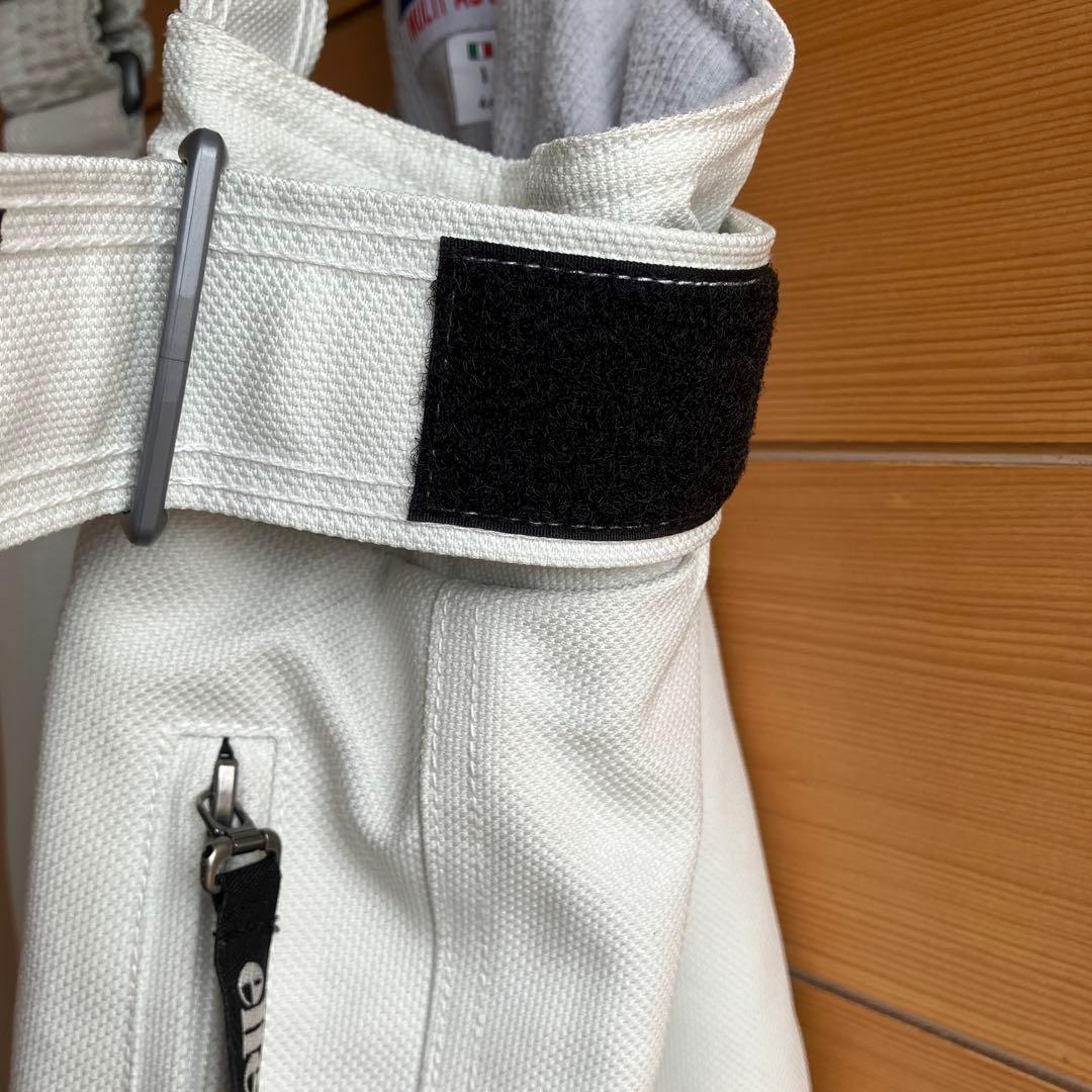 美品ellesse スキースノーボードウェア上下セットSサイズ　手袋付き