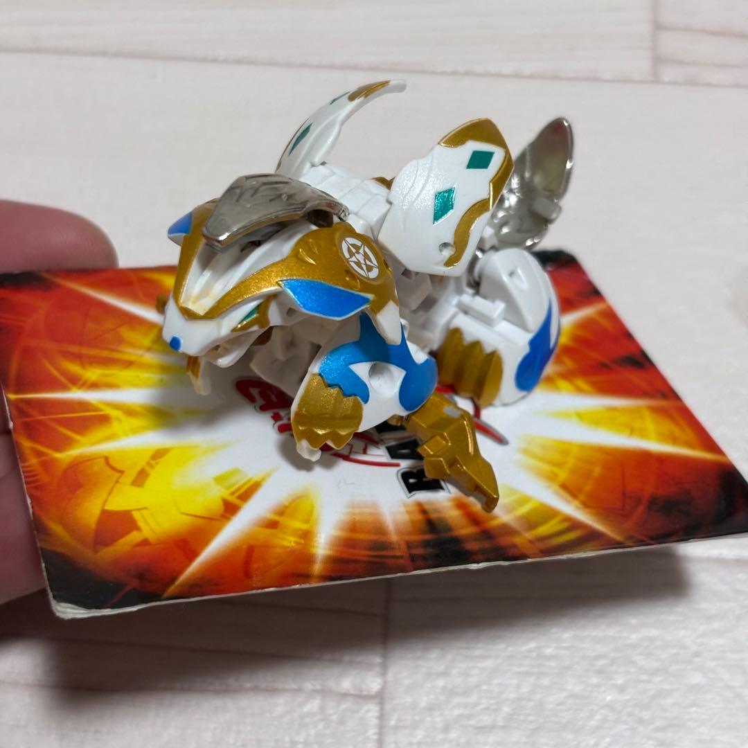 爆丸 輝レオネス