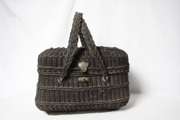 フランス アンティーク 古い黒い籐編みのかご パニエ