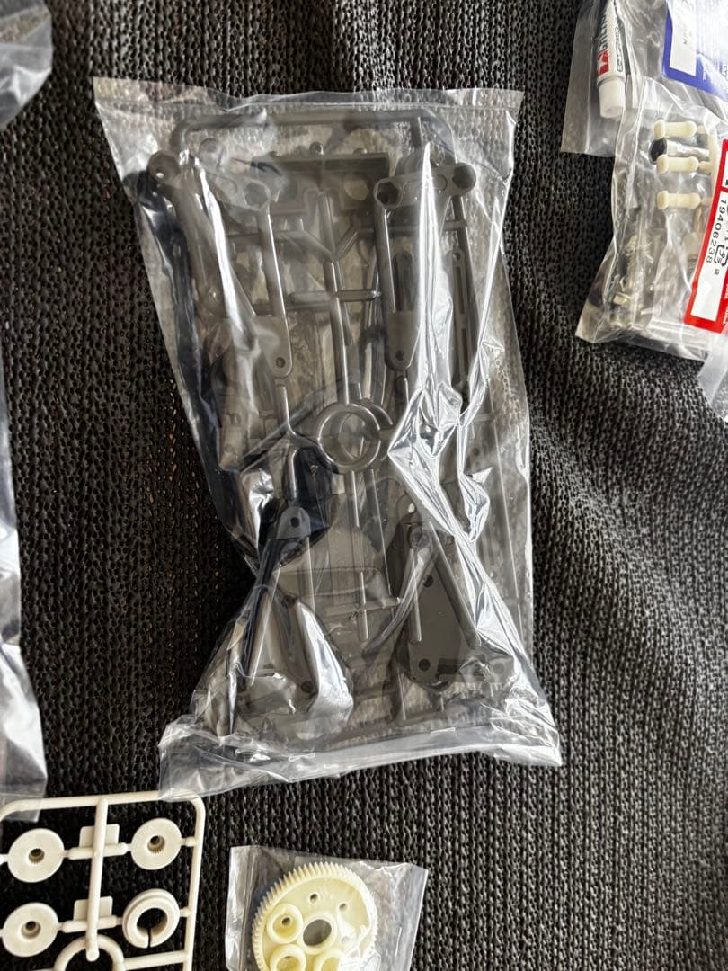 タミヤ　Cカーシャシーキット（新品未組立、一部パーツ無し）