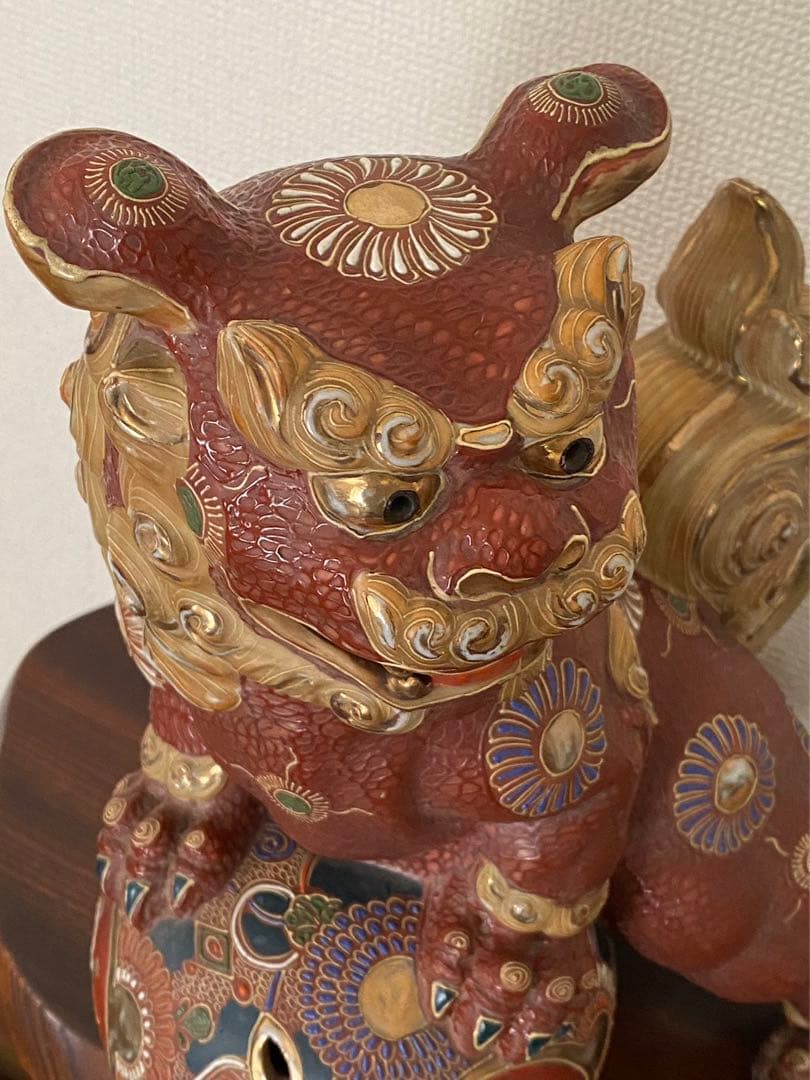 九谷焼 玉乘リ獅子 赤獅子除魔け 緣起物 唐獅子 高さ35cm X横幅27cm