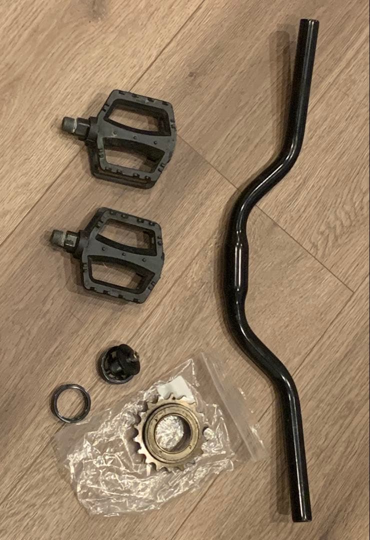 【大阪手渡し限定】ヨツバサイクル　16インチ　ネイビー