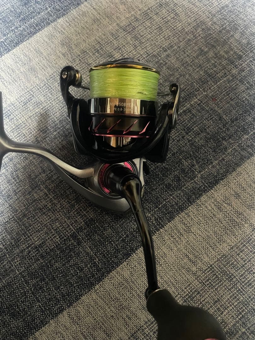 ダイワ 紅牙LT 2500S スピニングリール