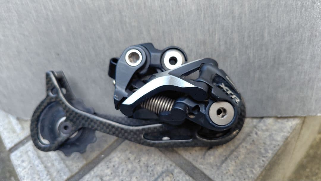 Shimano RD-M972 リアディレイラー