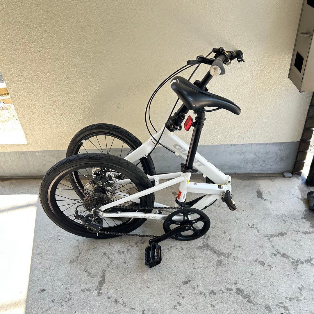 専用中　購入不可！　GIANT 折りたたみ自転車