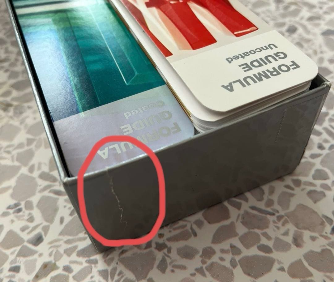 PANTONE Solid Coated uncoated パントーン 色見本