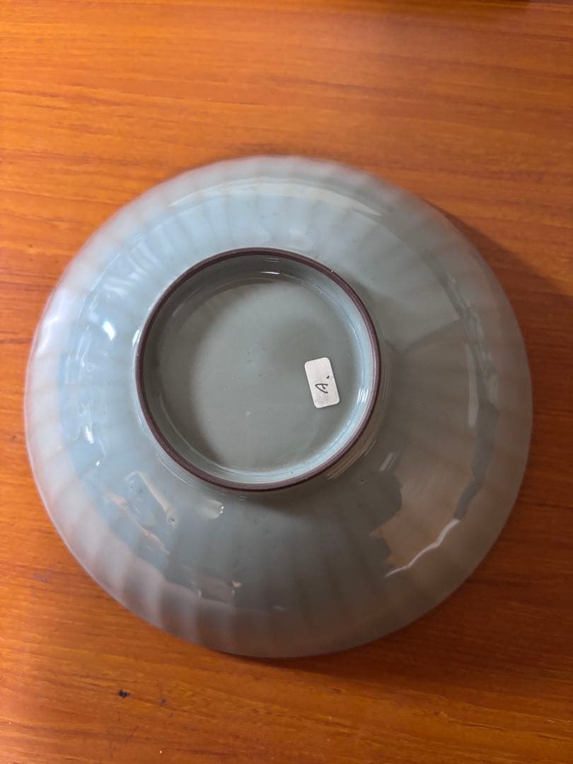 大人気　川瀬忍作！！青磁鉢