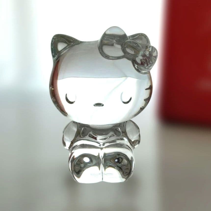 【新品】バカラ　キティ　Kitty　ハローキティ　フィギュア　限定品　箱付き