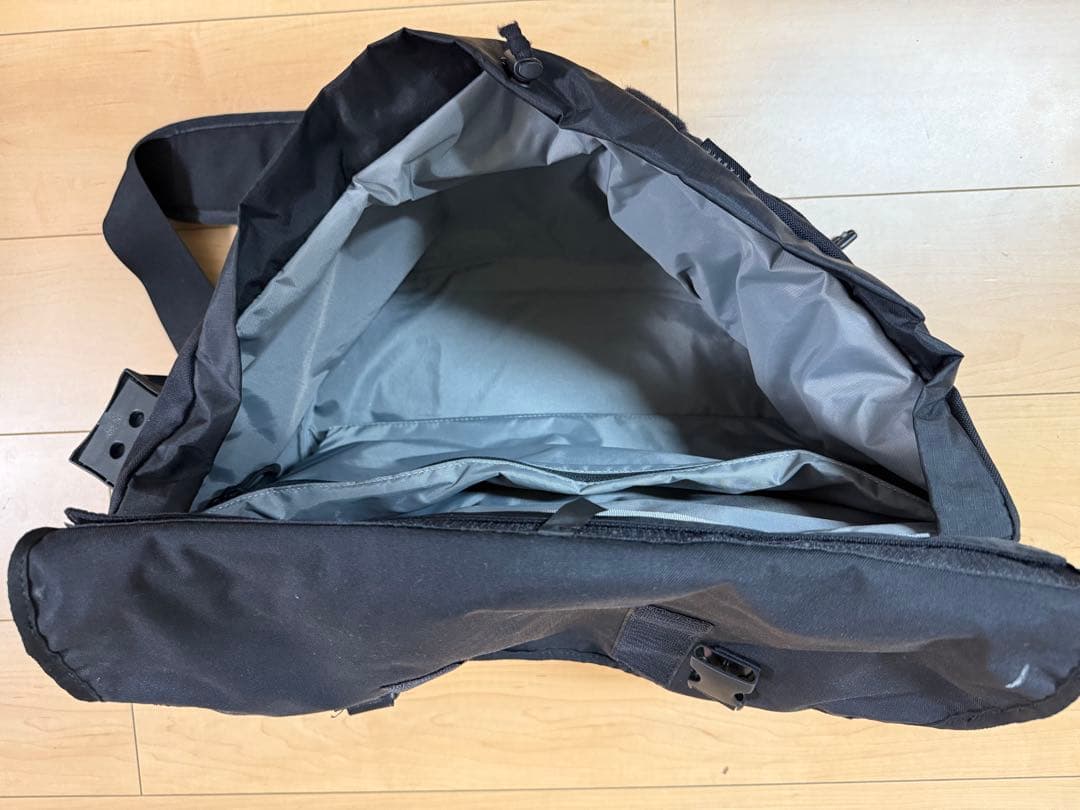 BROMPTON ライド・メッセンジャーバッグ 黒