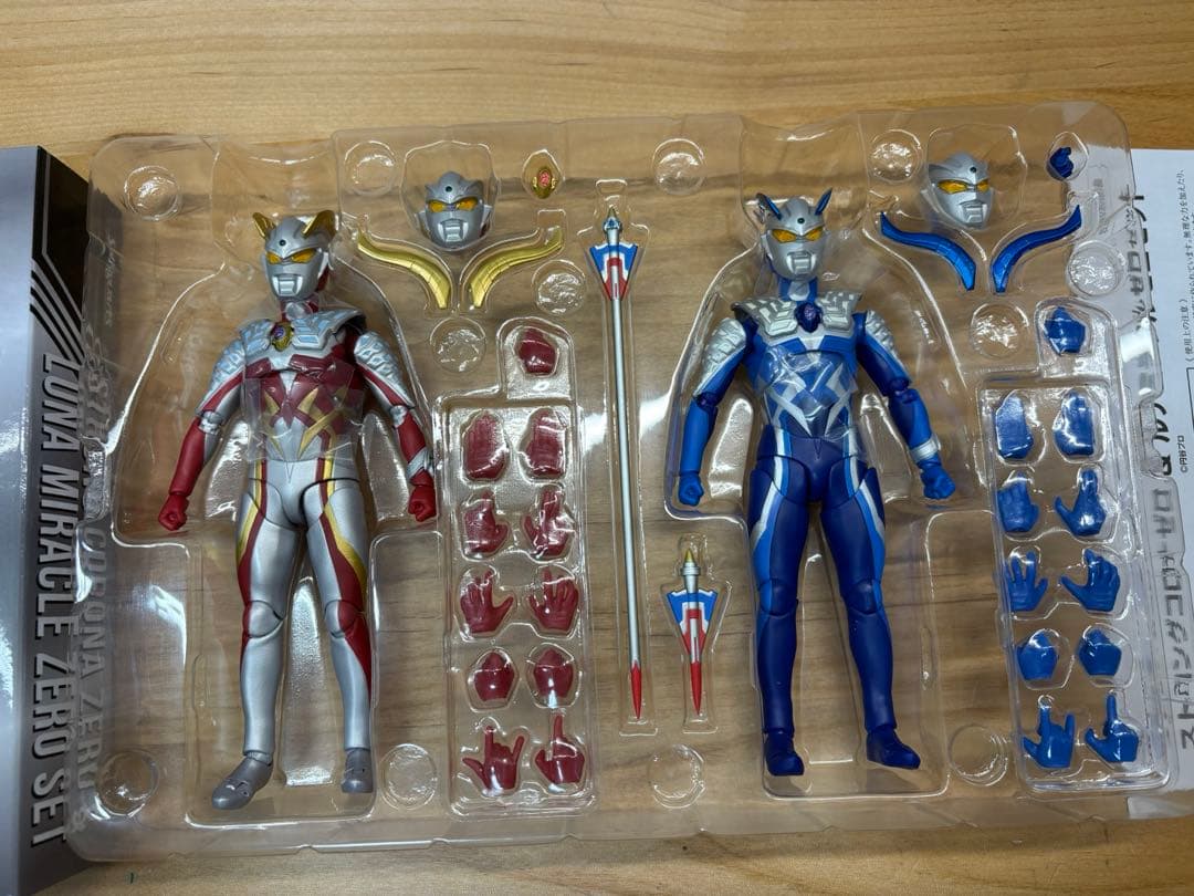フィギュアーツ　ウルトラマンゼロ　まとめ売り