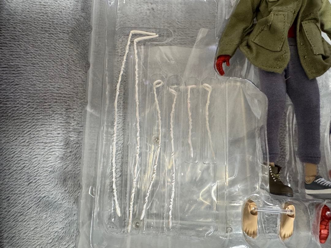 MAFEX No.109スパイダーマンスパイダーバース ピーターBパーカー