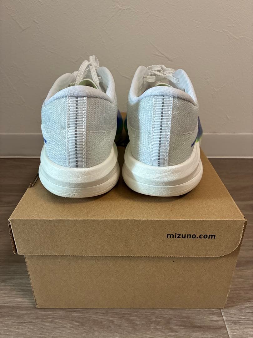 【新品同様】MIZUNO HYPERWARP ELITE 25.5cm