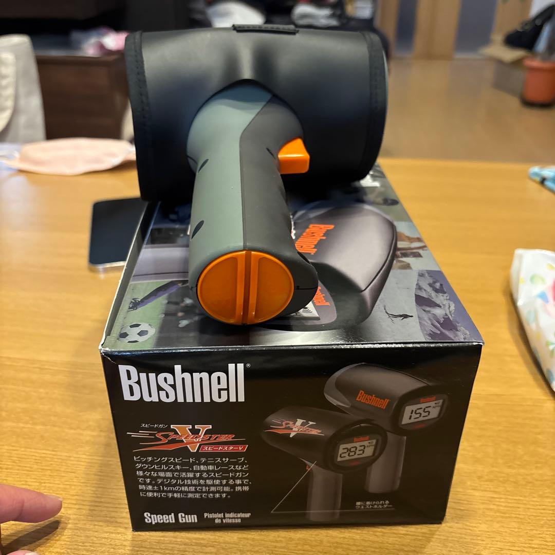 BUSHNELL スピードガン