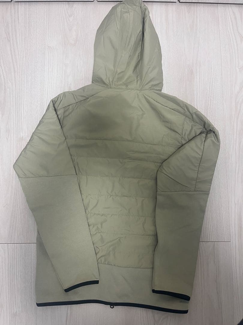 New Balance フード付きジャケット