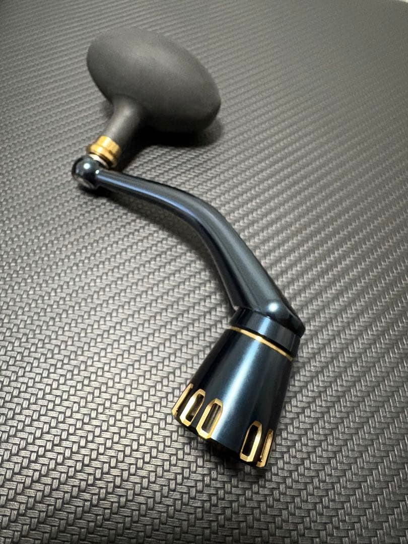 【新品】25ソルティガ純正ハンドル85mm