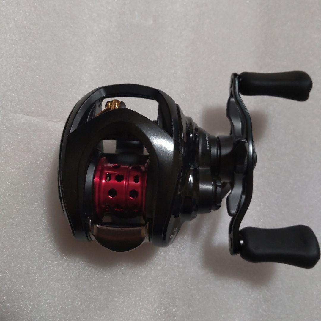 中古美品 ダイワ 23 SS AIR TW 8.5R