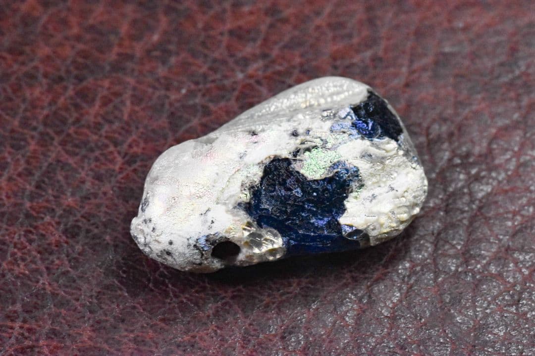 銀化ローマングラスビーズ