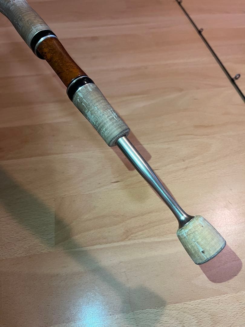 カーディフエリアリミテッド　62XUL