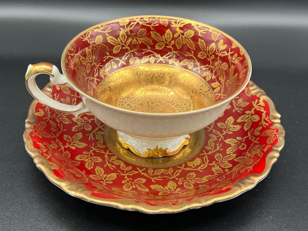 ティーカップとソーサー