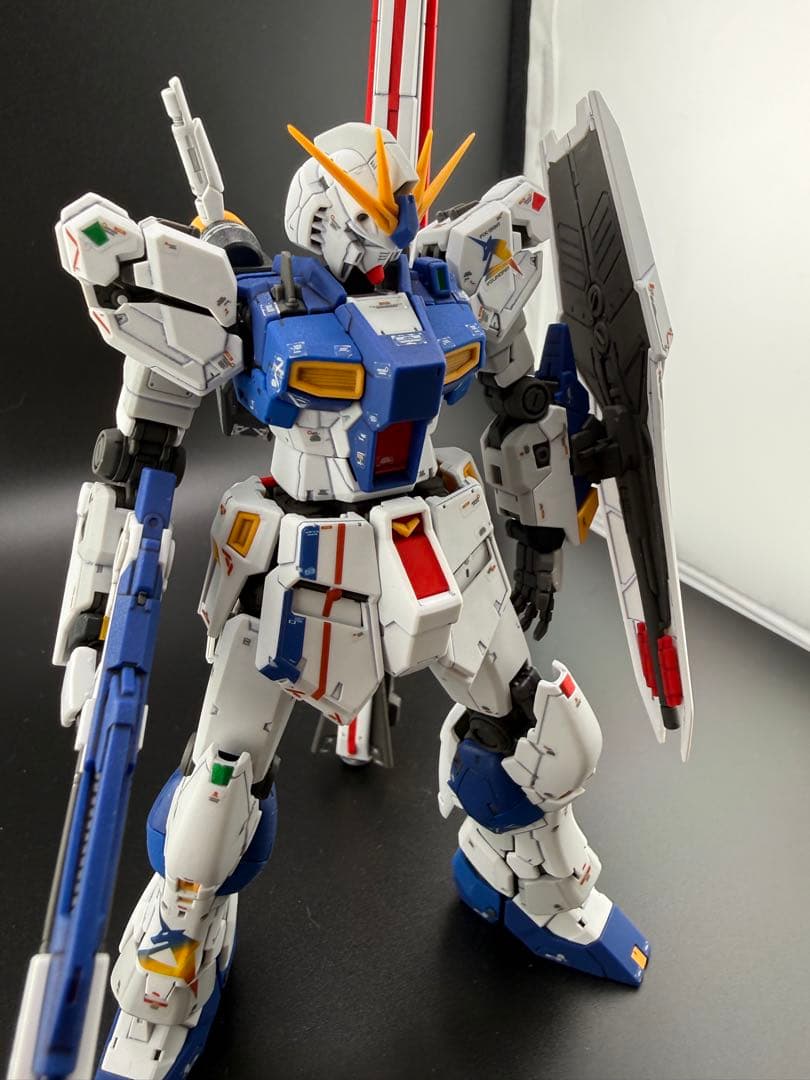 RX-93ff νガンダムRG ガンプラ